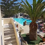 Aparthotel Ira 4*