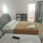 Ira & Studios Appart hôtel