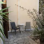 Ira & Studios 4* Kamári