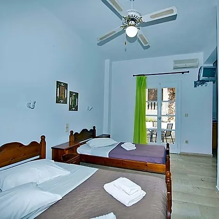 Ira & Studios Appart hôtel 4*