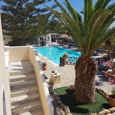 Aparthotel Ira *