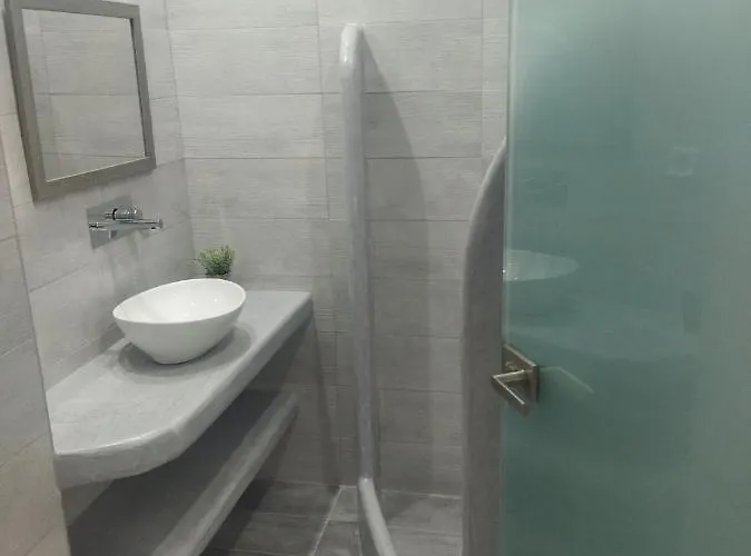 Ira Apartmanhotel Kamári