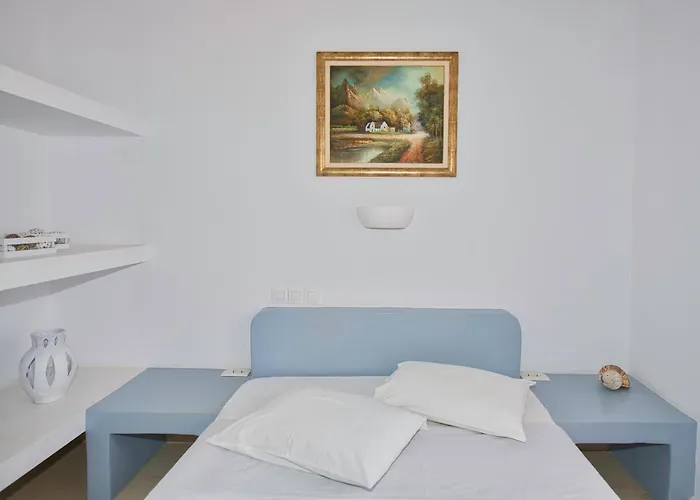 Ira 4* Kamari (Santorini)