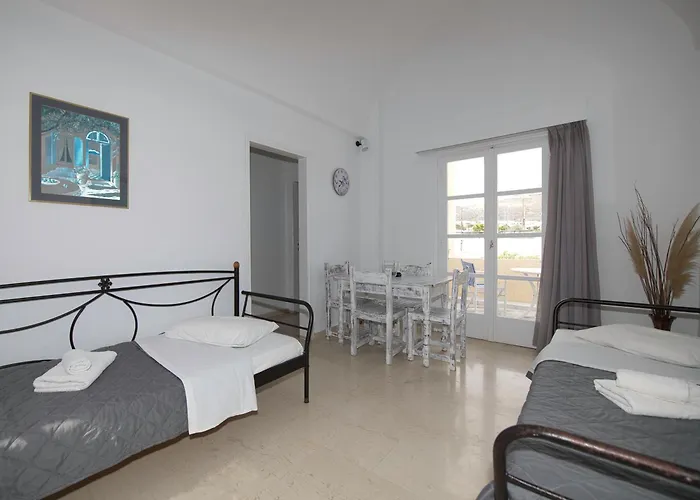 Aparthotel Ira Kamari (Santorini)